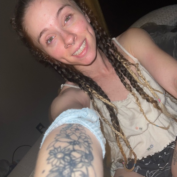 Meet your Posher, Maria - Picture 1 of 16